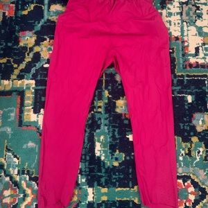 All in motion magenta cropped workout pants